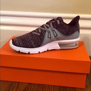 Nike Air Max Sequent 3